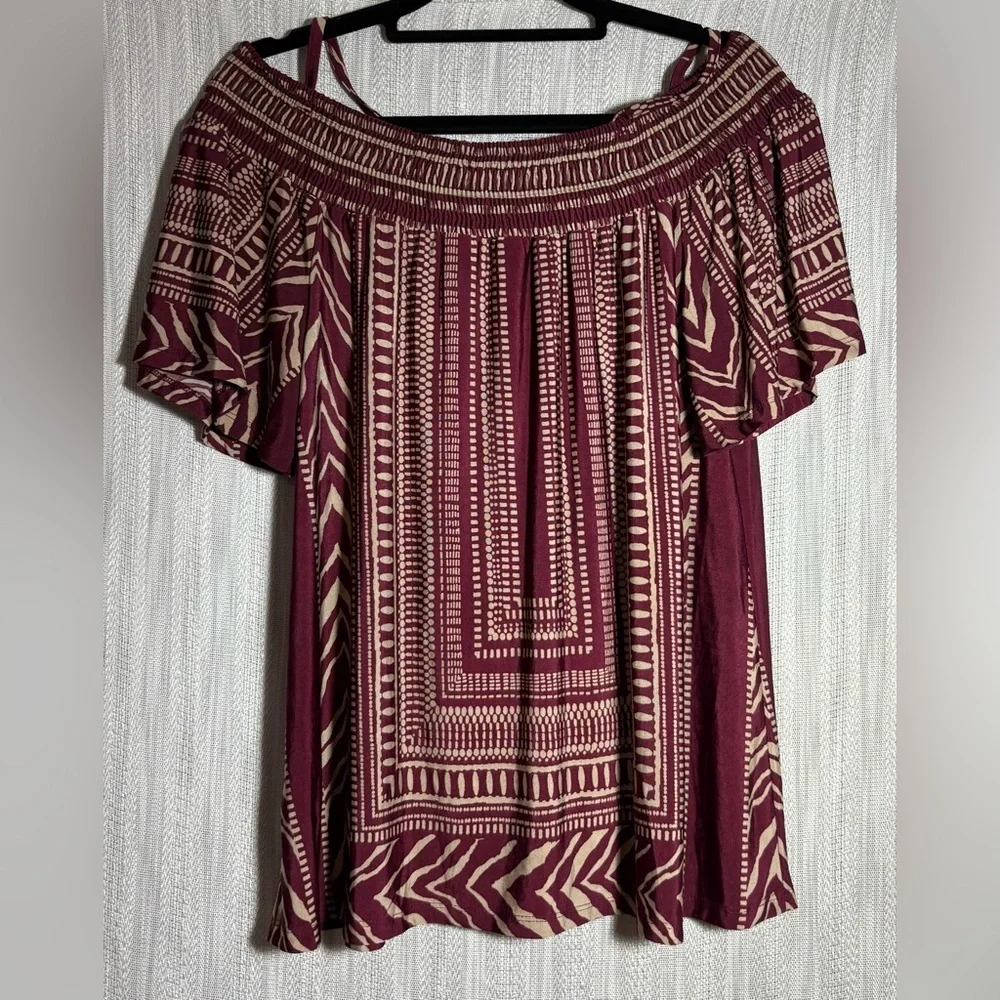 Mine Tribal Print Off-Shoulder Blouse - Burgundy and Cream